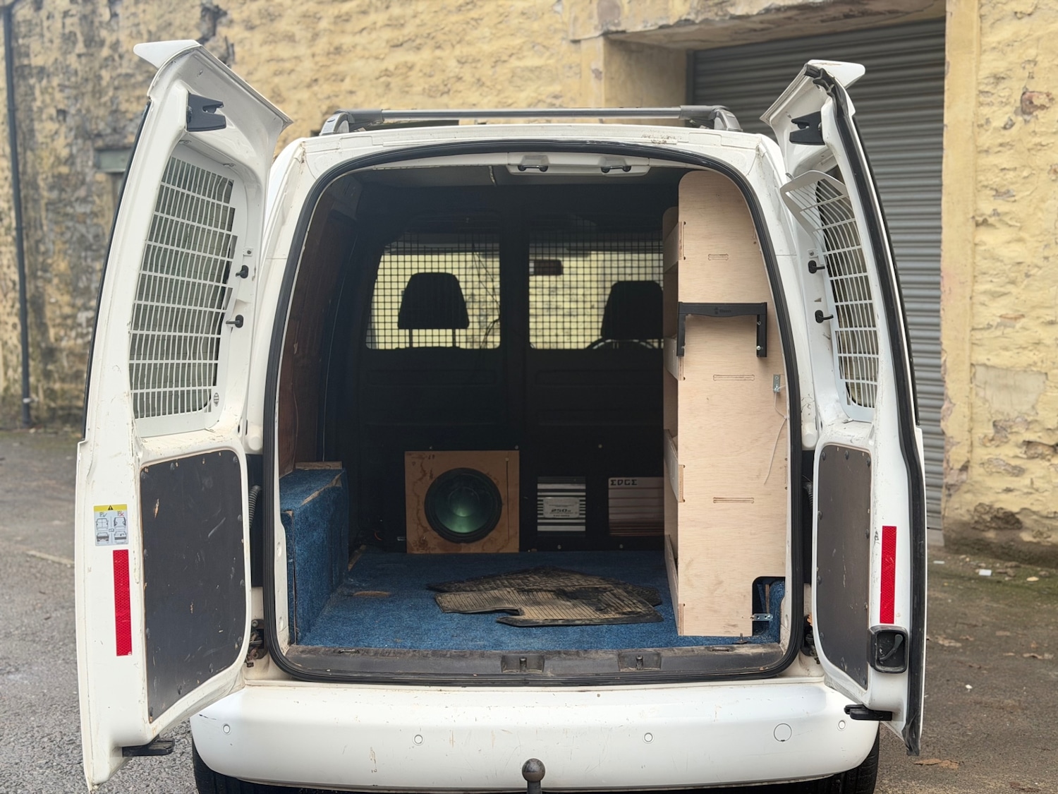 Used Volkswagen Caddy 2015 for sale - 77240506: Photo 9