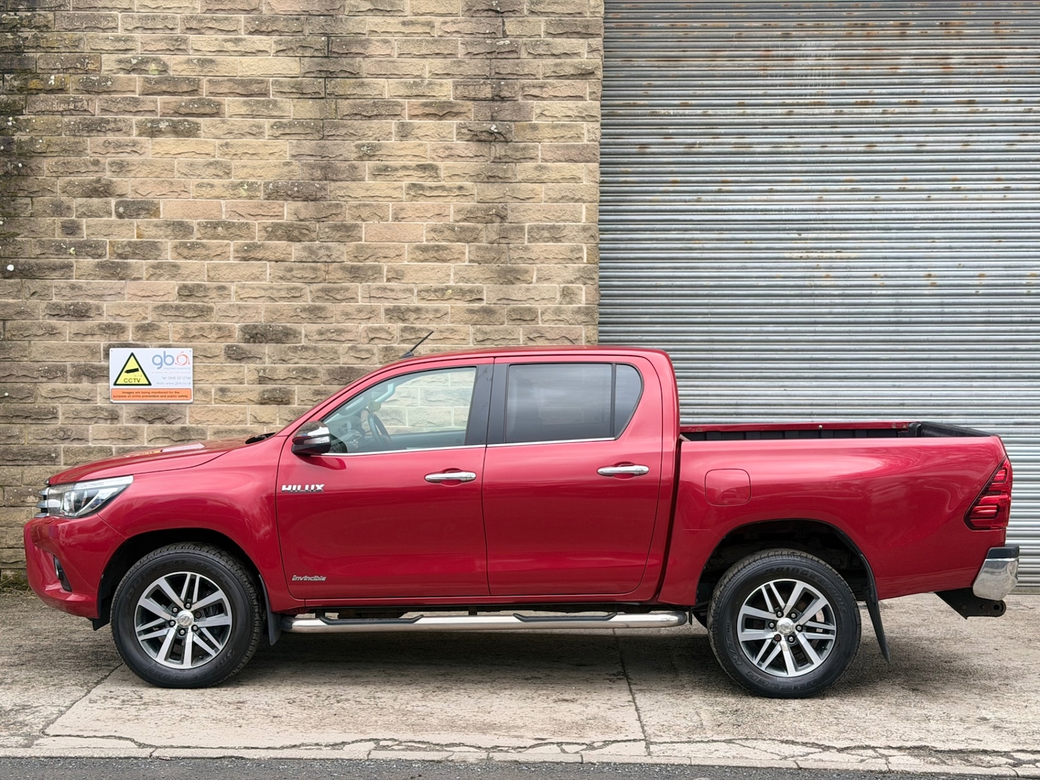 Used Toyota Hilux 2020 for sale - 78080785: Photo 2