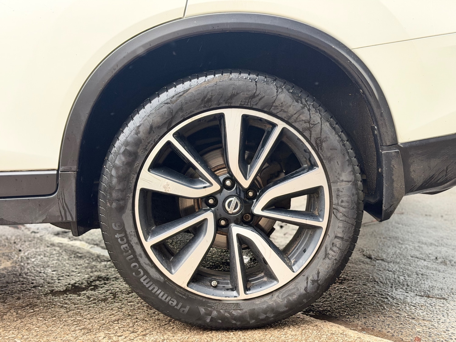 Used Nissan X-Trail 2015 for sale - 77801938: Photo 10