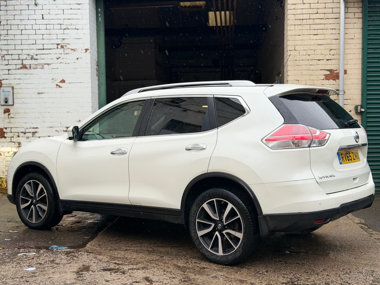 Used Nissan X-Trail 2015 for sale - 77801938: Photo 4