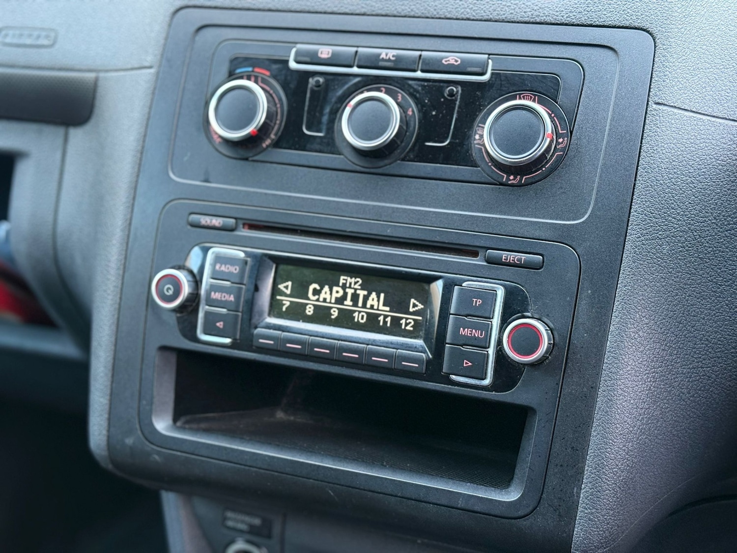 Used Volkswagen Caddy Maxi 2013 for sale - 76505039: Photo 16