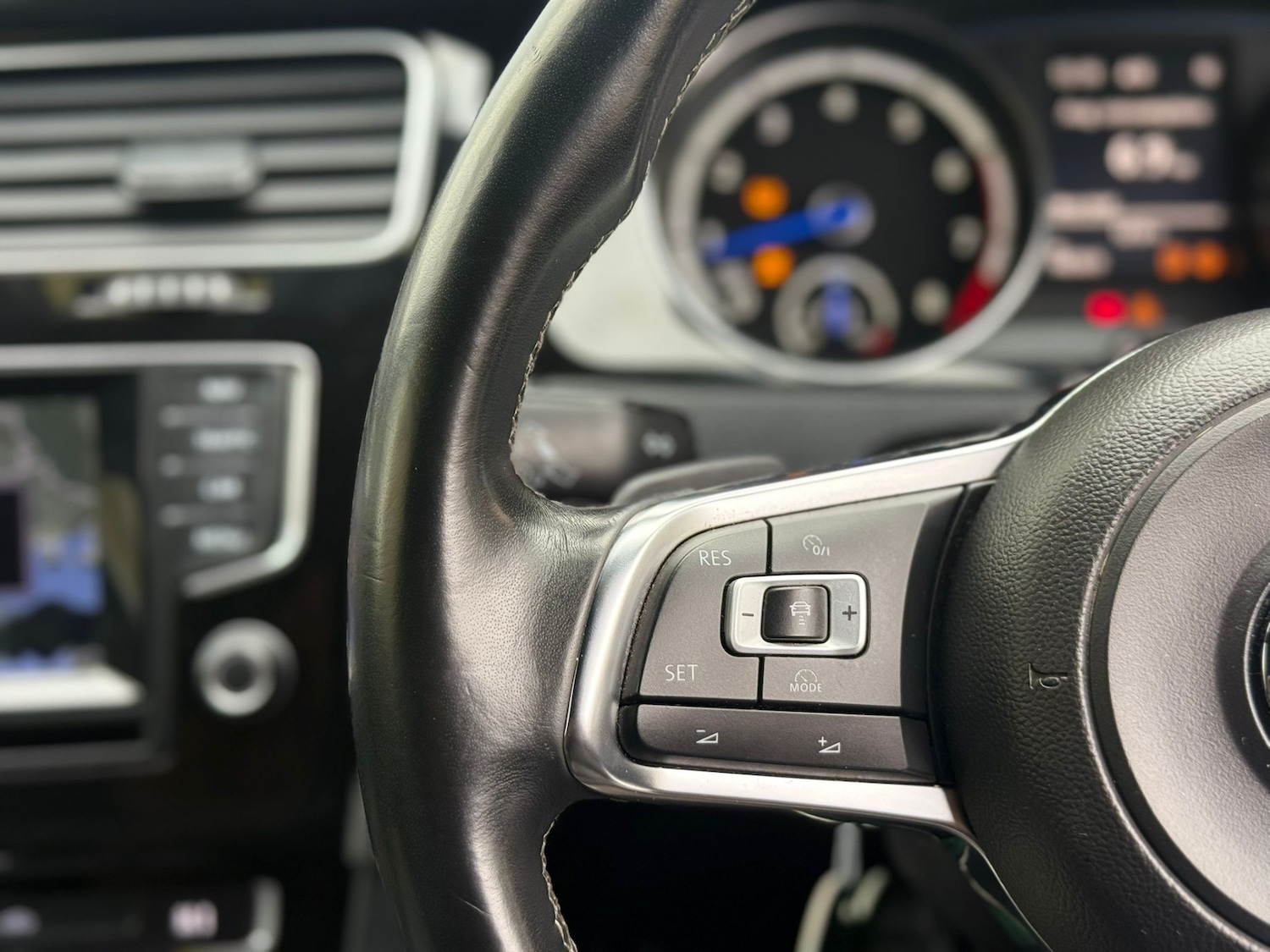 Used Volkswagen Golf 2014 for sale - 76542957: Photo 13