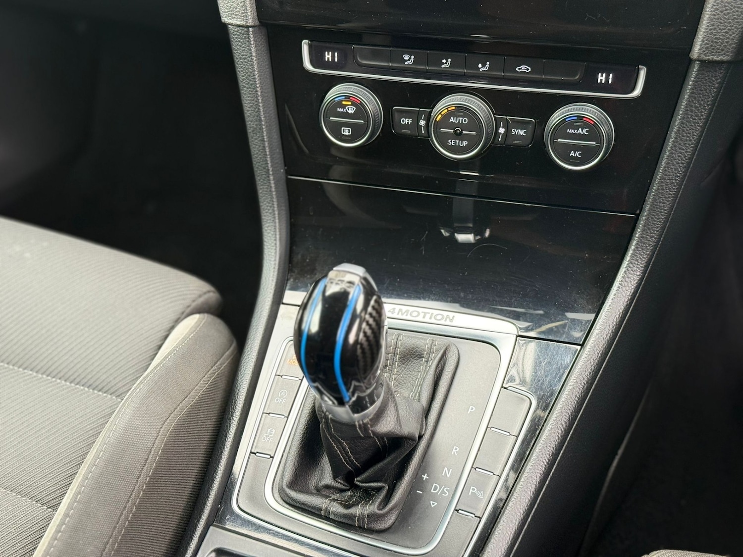 Used Volkswagen Golf 2014 for sale - 76542957: Photo 15