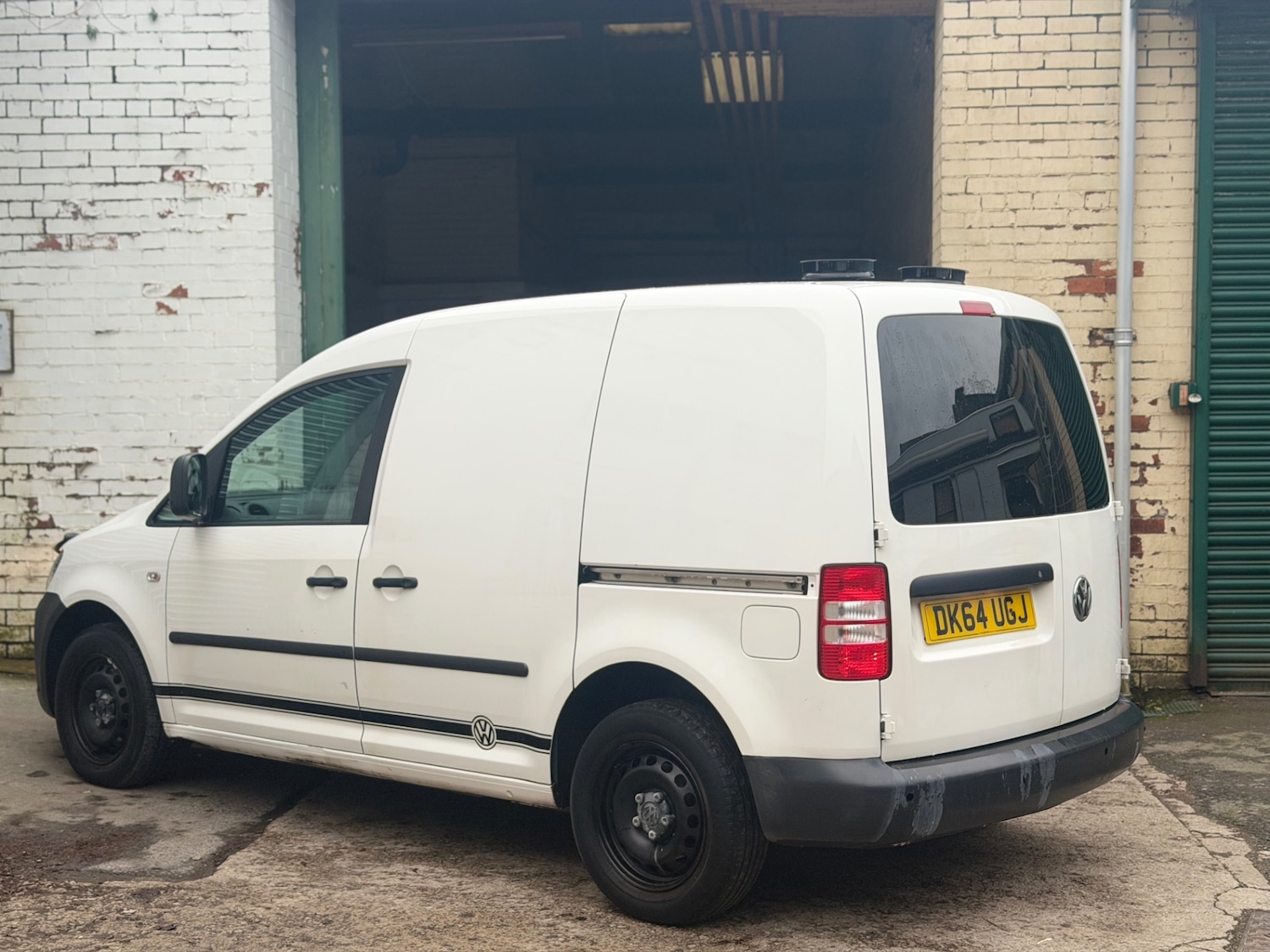 Used Volkswagen Caddy 2014 for sale - 77324417: Photo 4