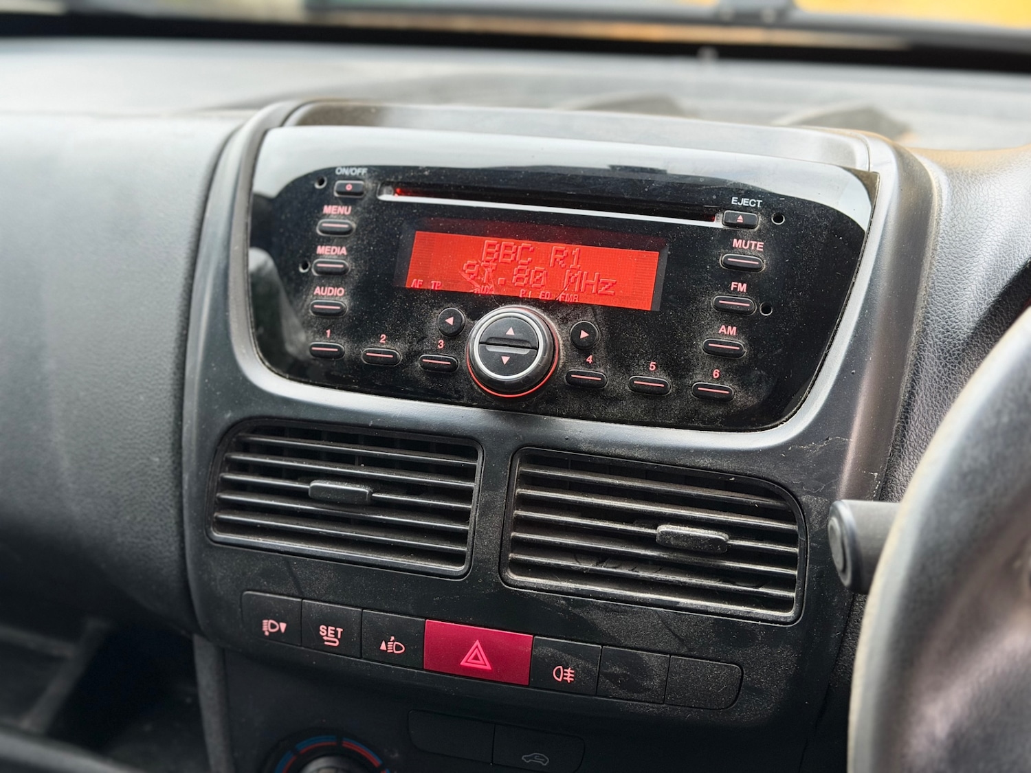 Used Vauxhall Combo 2016 for sale - 77300361: Photo 13