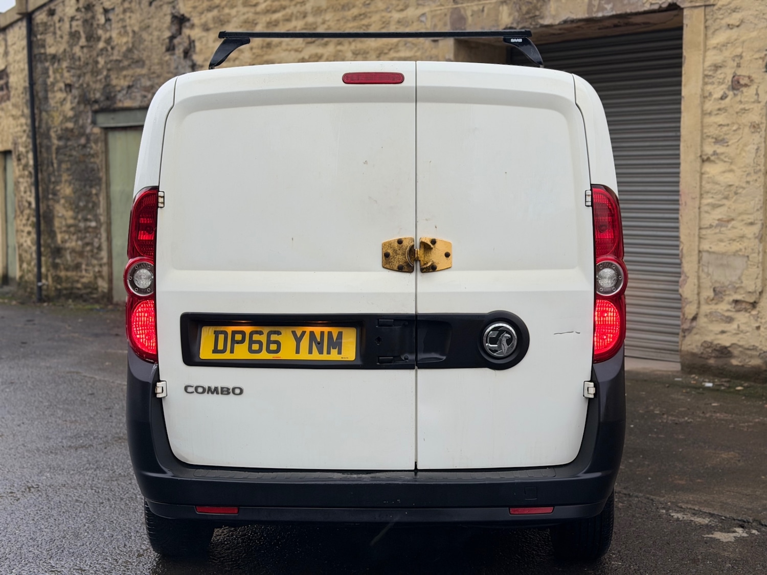 Used Vauxhall Combo 2016 for sale - 77300361: Photo 5