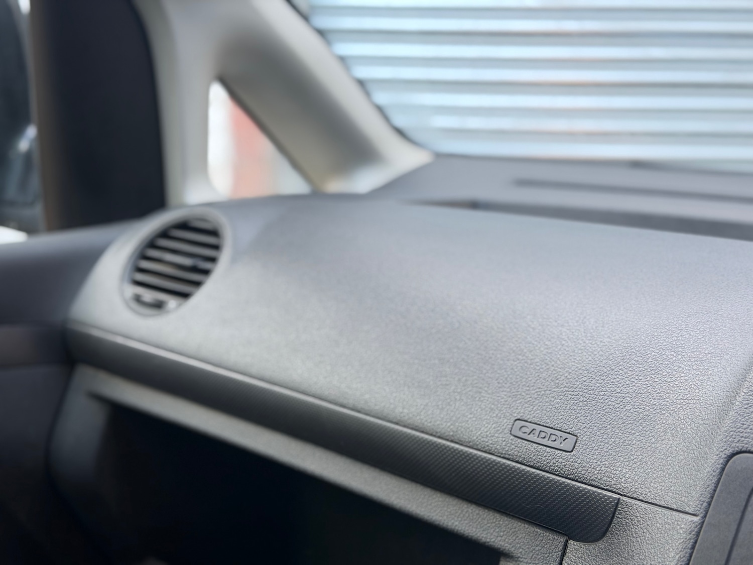 Used Volkswagen Caddy 2015 for sale - 77220930: Photo 16