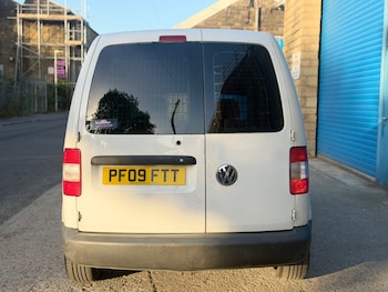 Used Volkswagen Caddy 2009 for sale - 79071522: Photo