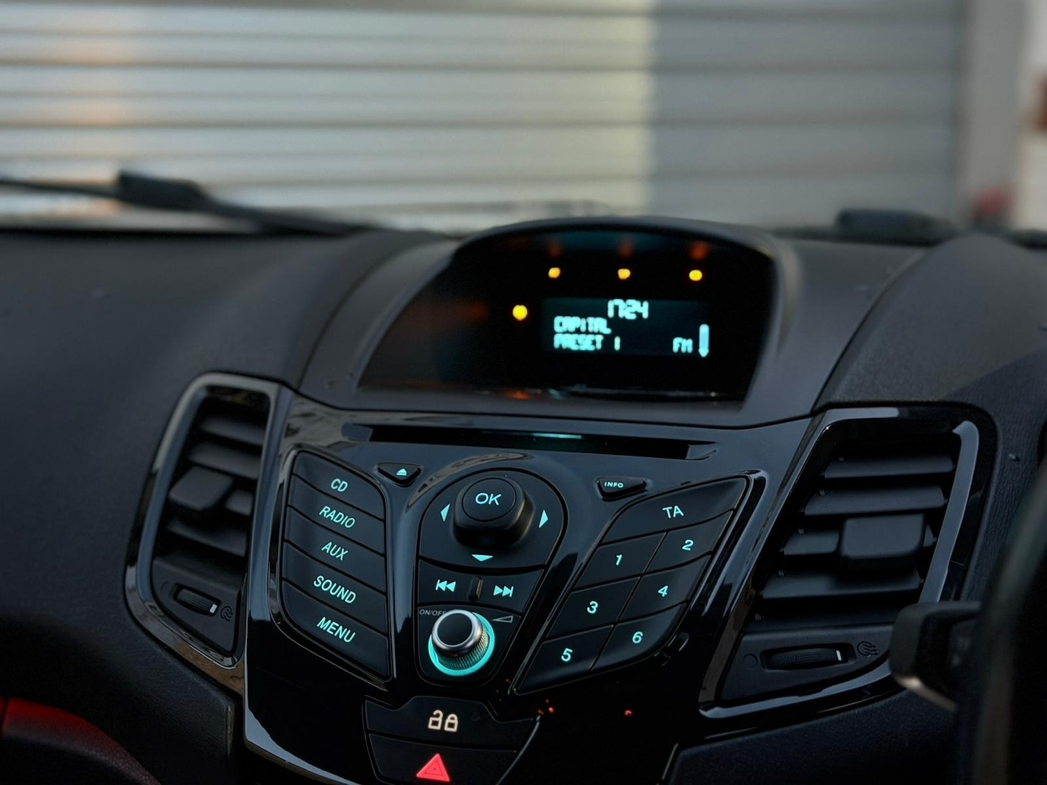 Used Ford Fiesta 2014 for sale - 76706988: Photo 10