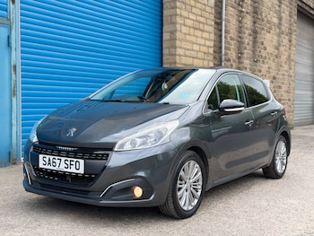 Used Peugeot 208 2017 for sale - 79347348: Photo