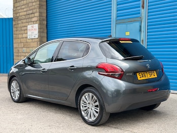 Used Peugeot 208 2017 for sale - 79347348: Photo