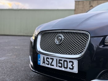 Used Jaguar XF 2013 for sale - 76570837: Photo