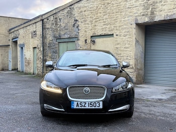 Used Jaguar XF 2013 for sale - 76570837: Photo
