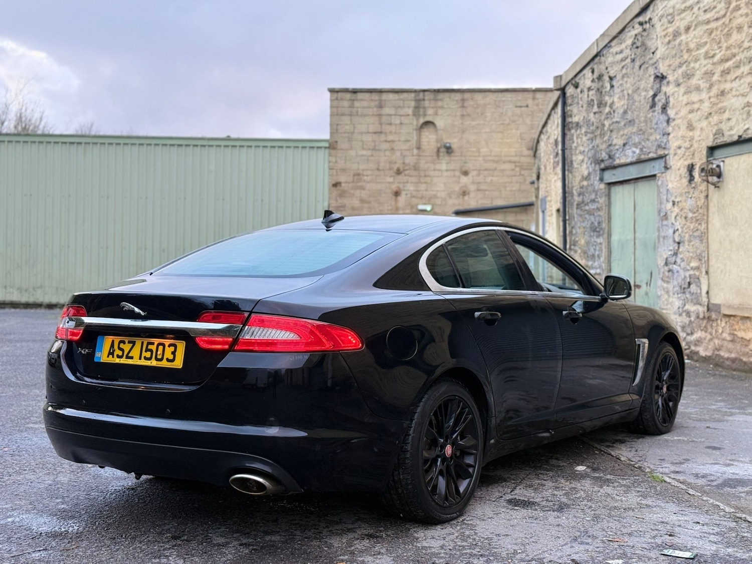 Used Jaguar XF 2013 for sale - 76570837: Photo 7