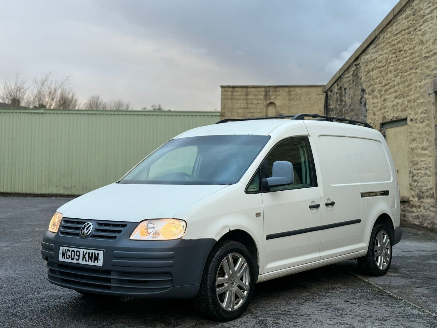 Used Volkswagen Caddy Maxi 2009 for sale - 76570919: Photo 1