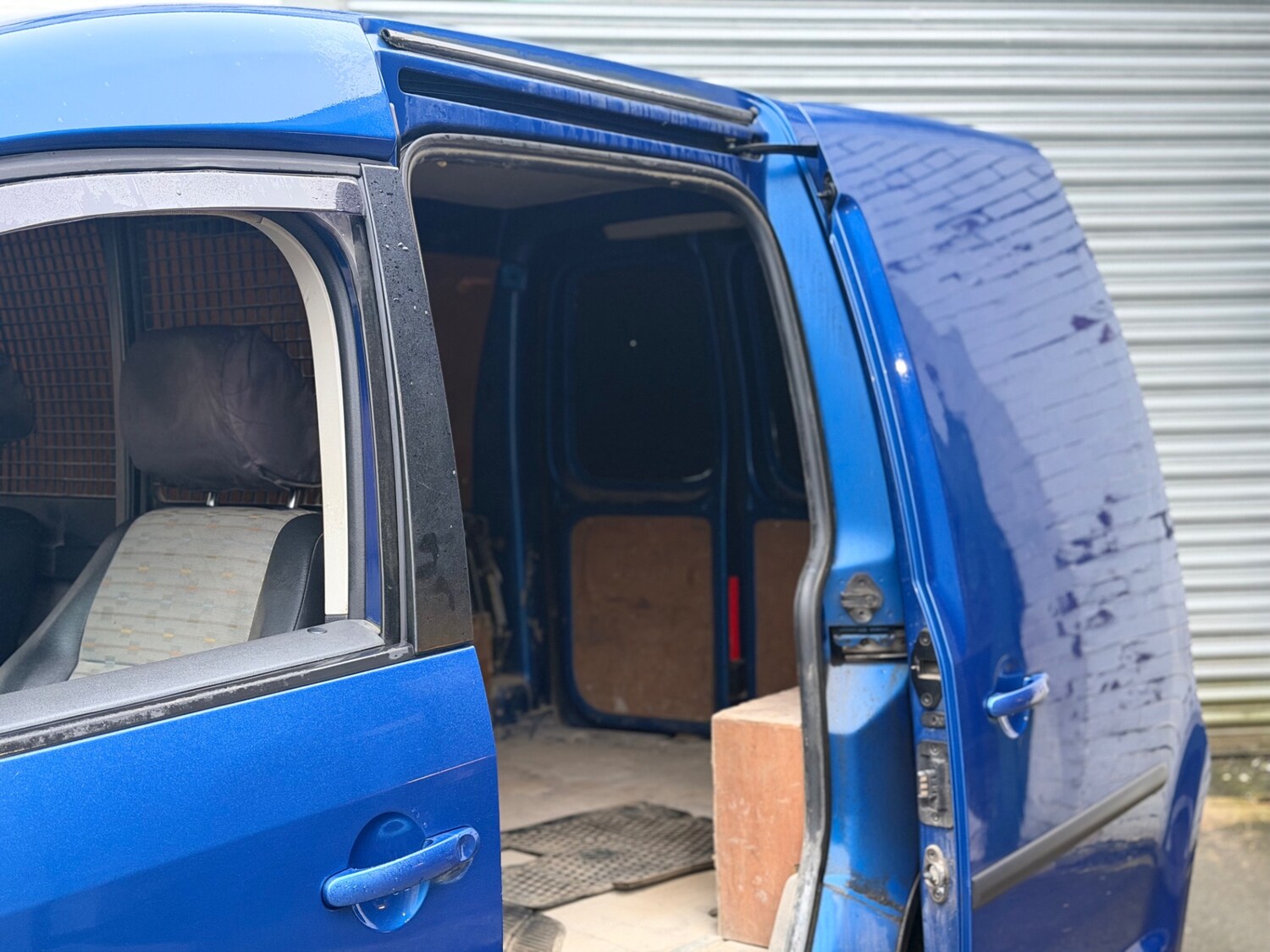 Used Volkswagen Caddy 2012 for sale - 77802532: Photo 4