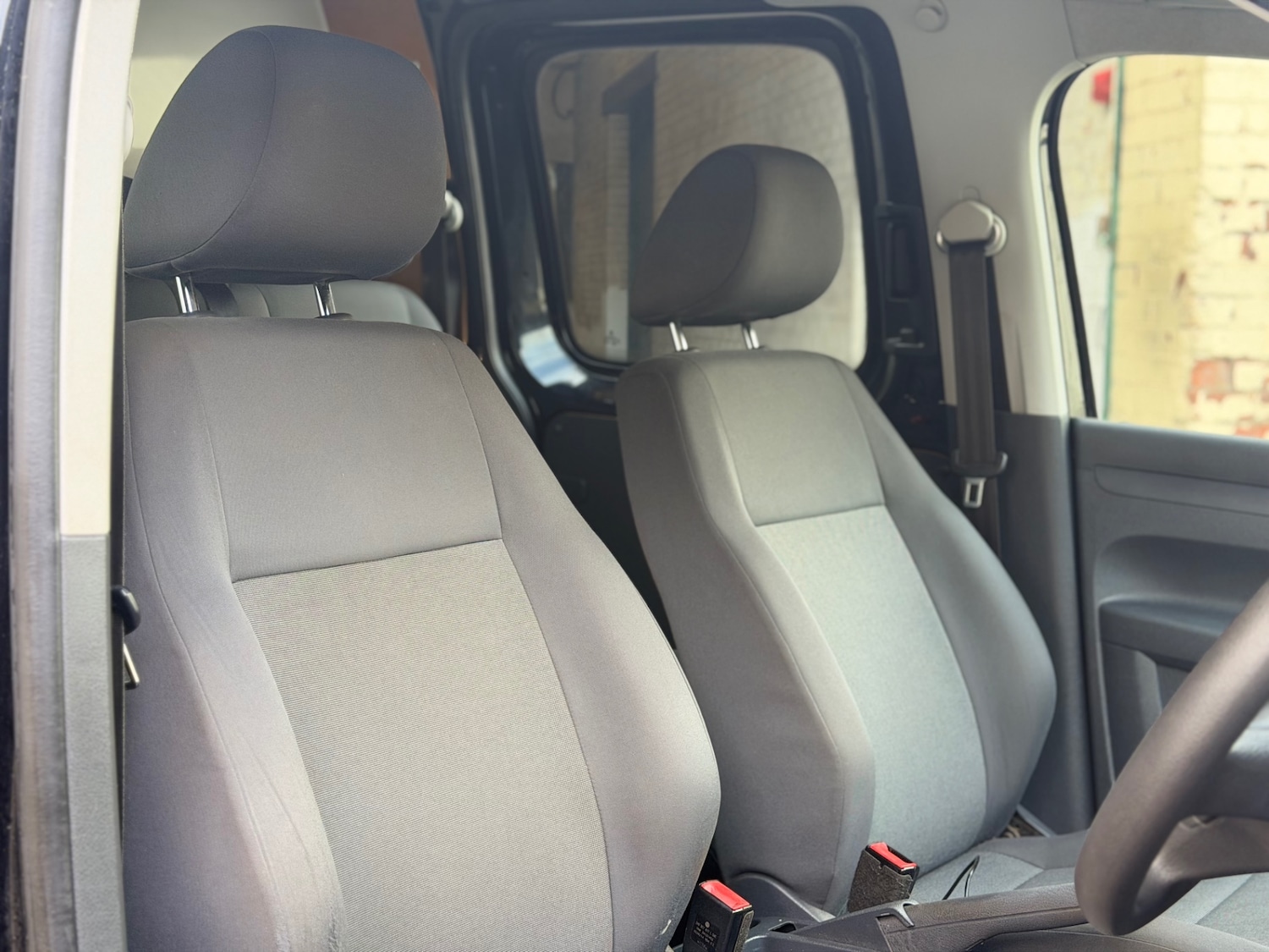 Used Volkswagen Caddy Maxi 2015 for sale - 77802500: Photo 10