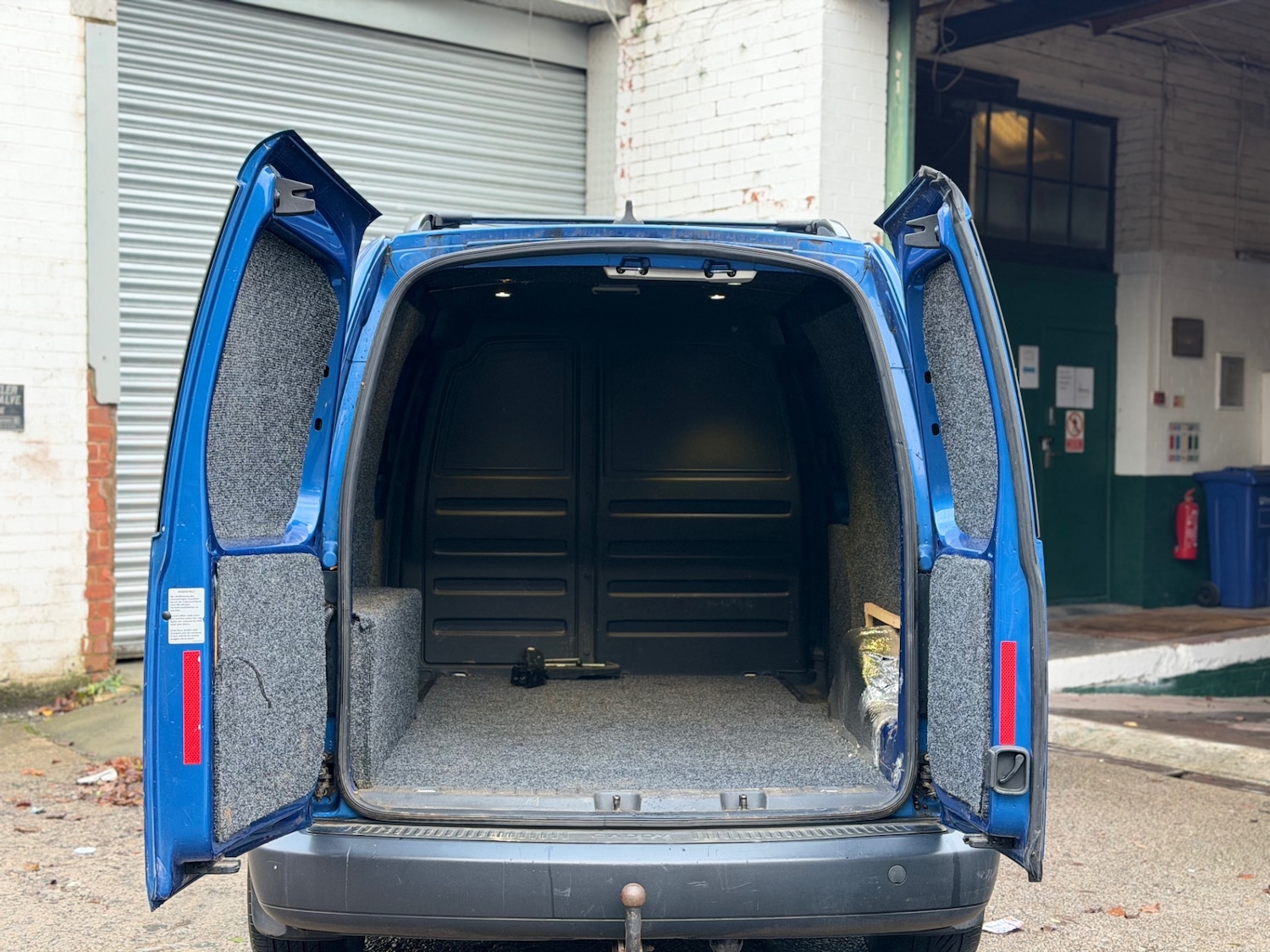 Used Volkswagen Caddy Maxi 2011 for sale - 76741498: Photo 14