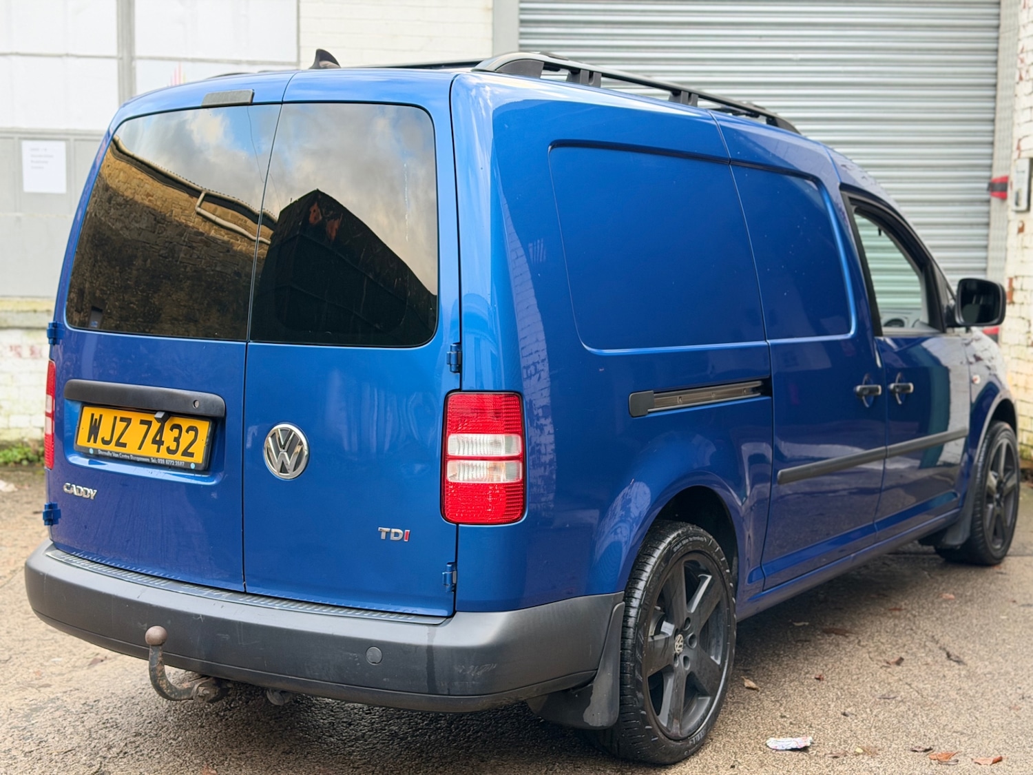 Used Volkswagen Caddy Maxi 2011 for sale - 76741498: Photo 6