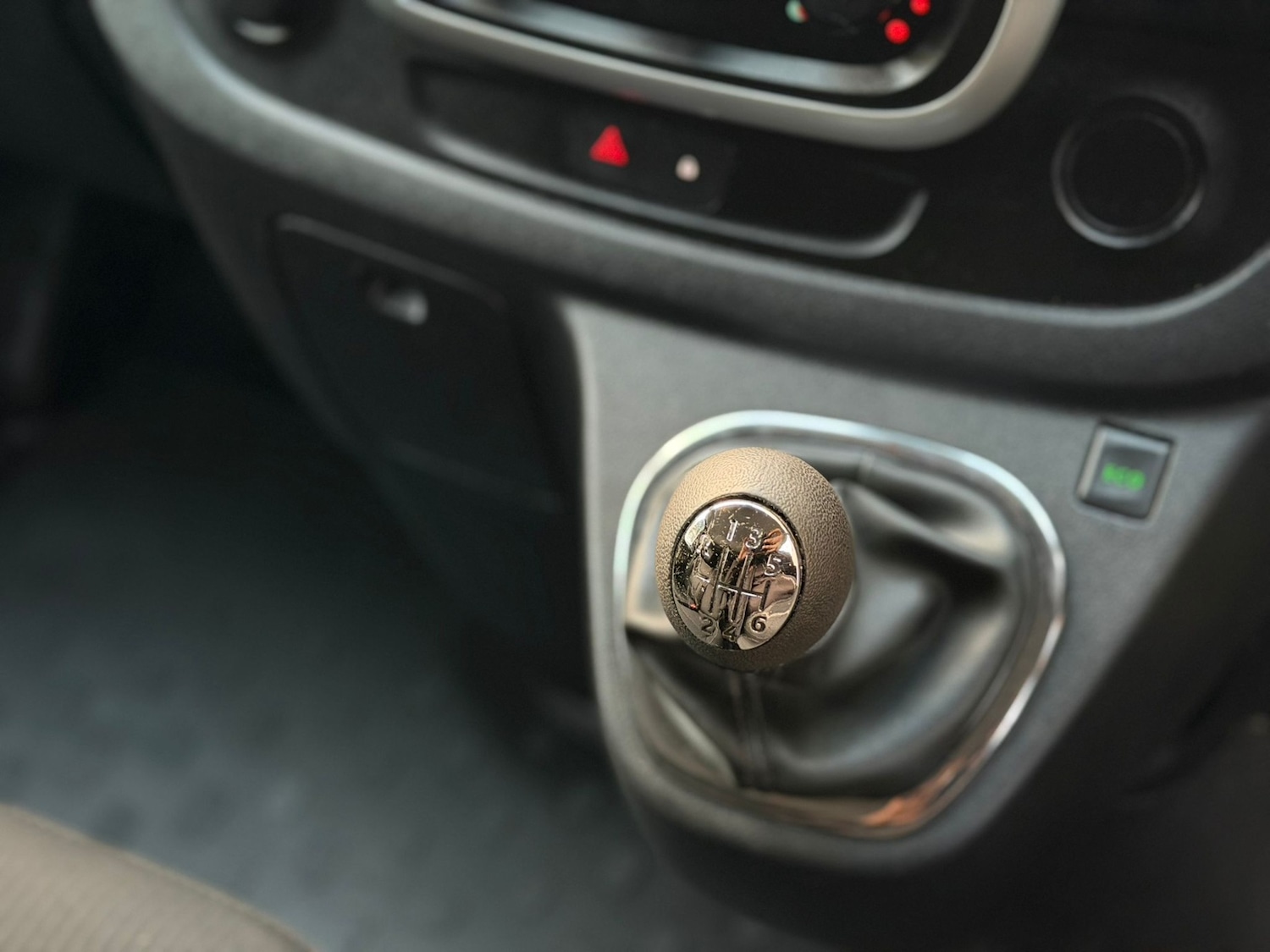 Used Renault Trafic 2015 for sale - 76885140: Photo 10