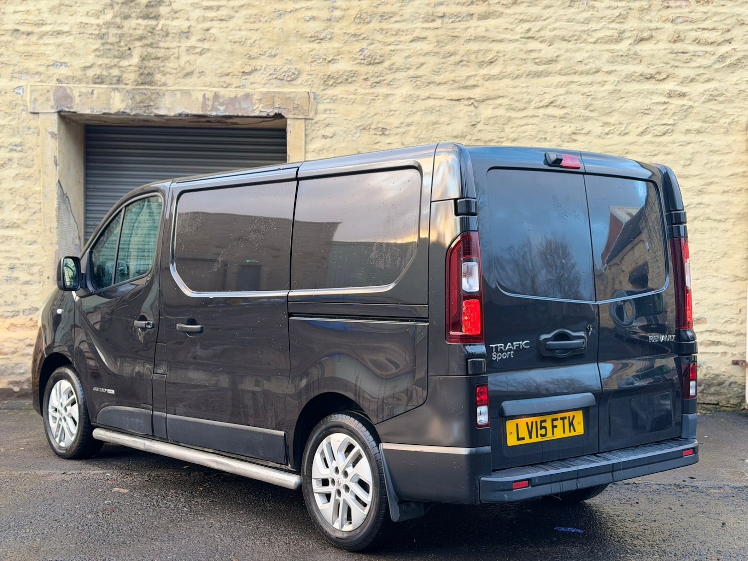 Used Renault Trafic 2015 for sale - 76885140: Photo 4