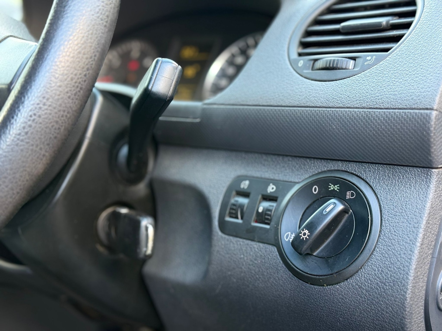 Used Volkswagen Caddy Maxi 2011 for sale - 76507356: Photo 13