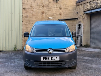 Used Volkswagen Caddy Maxi 2011 for sale - 76507356: Photo