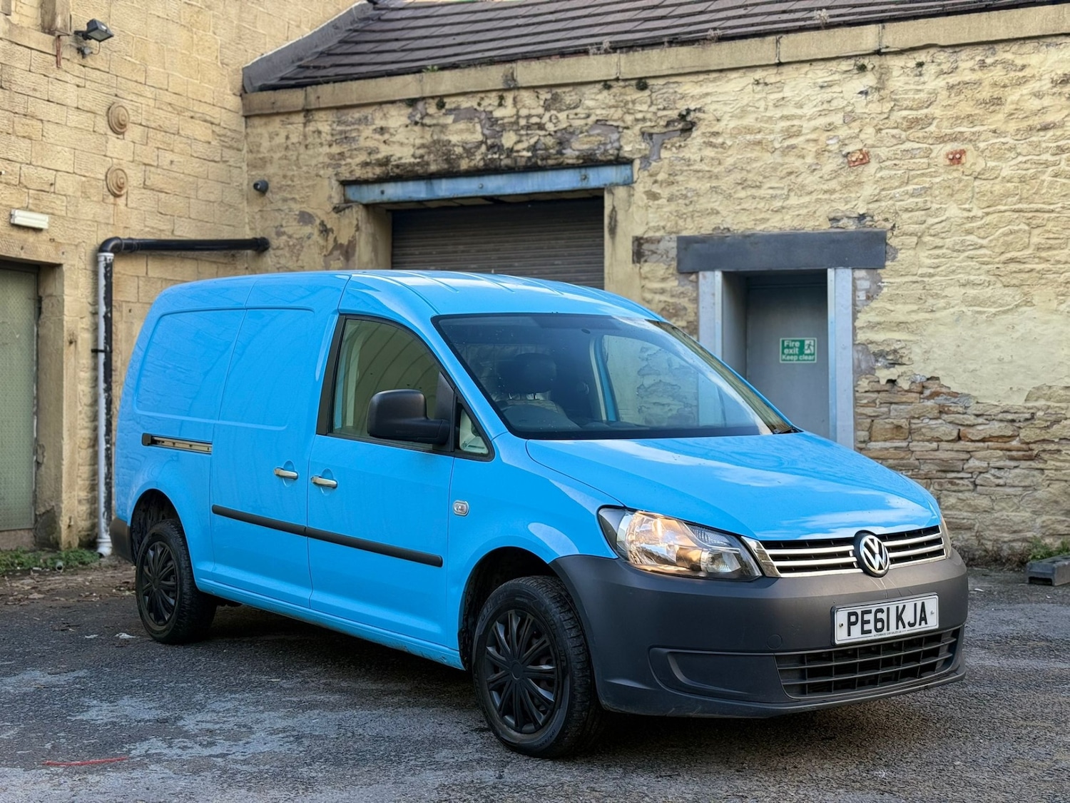 Used Volkswagen Caddy Maxi 2011 for sale - 76507356: Photo 3
