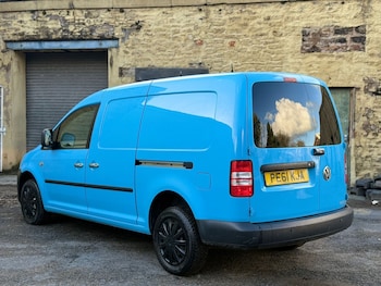 Used Volkswagen Caddy Maxi 2011 for sale - 76507356: Photo