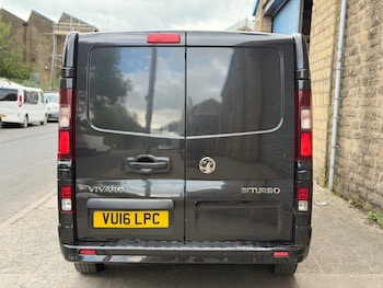Used Vauxhall Vivaro 2016 for sale - 79418984: Photo