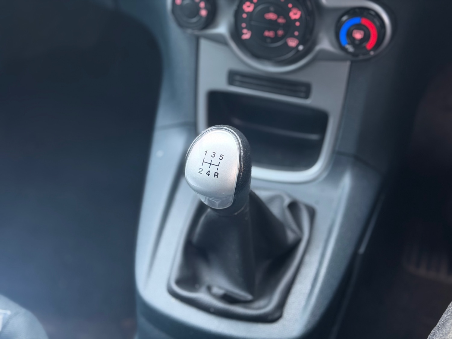 Used Ford Fiesta 2011 for sale - 77300360: Photo 13