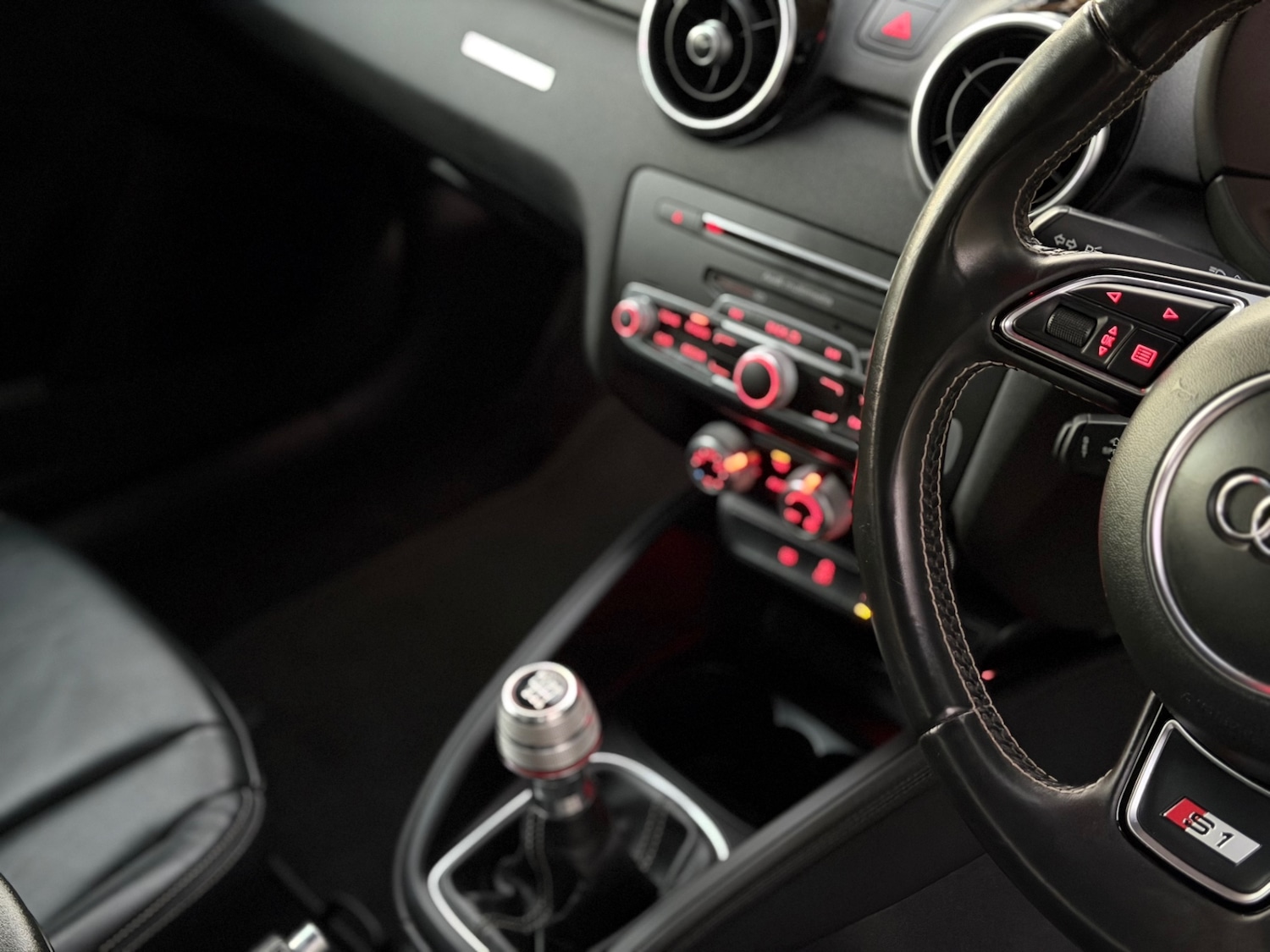 Used Audi A1 2014 for sale - 76606075: Photo 13