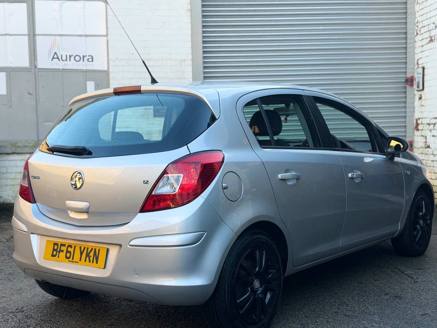Used Vauxhall Corsa 2011 for sale - 77137925: Photo 6