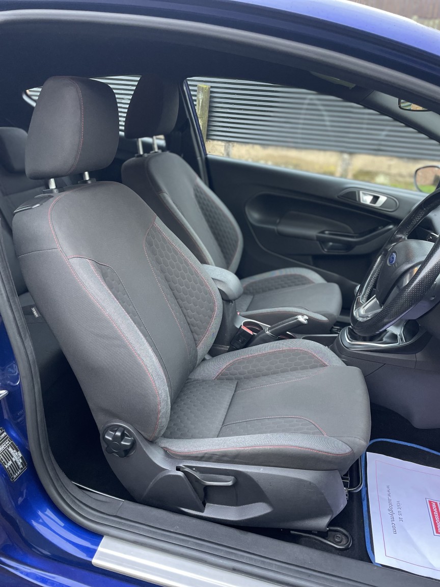 Used Ford Fiesta 2017 for sale - 76527354: Photo 12