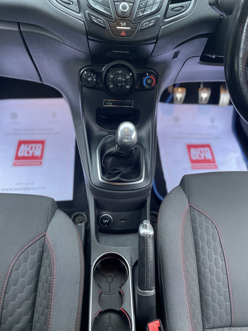 Used Ford Fiesta 2017 for sale - 76527354: Photo 23