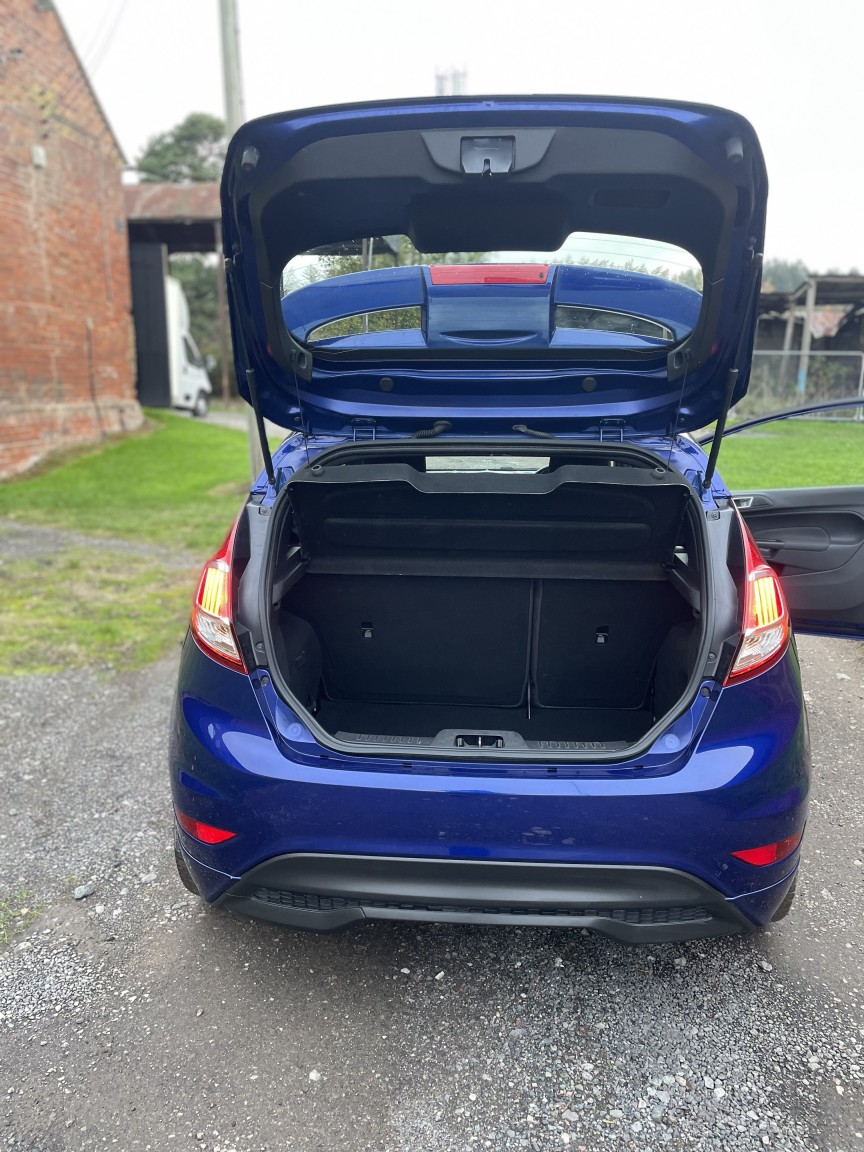 Used Ford Fiesta 2017 for sale - 76527354: Photo 27