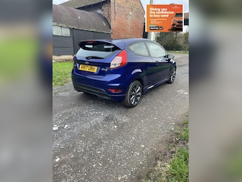 Used Ford Fiesta 2017 for sale - 76527354: Photo