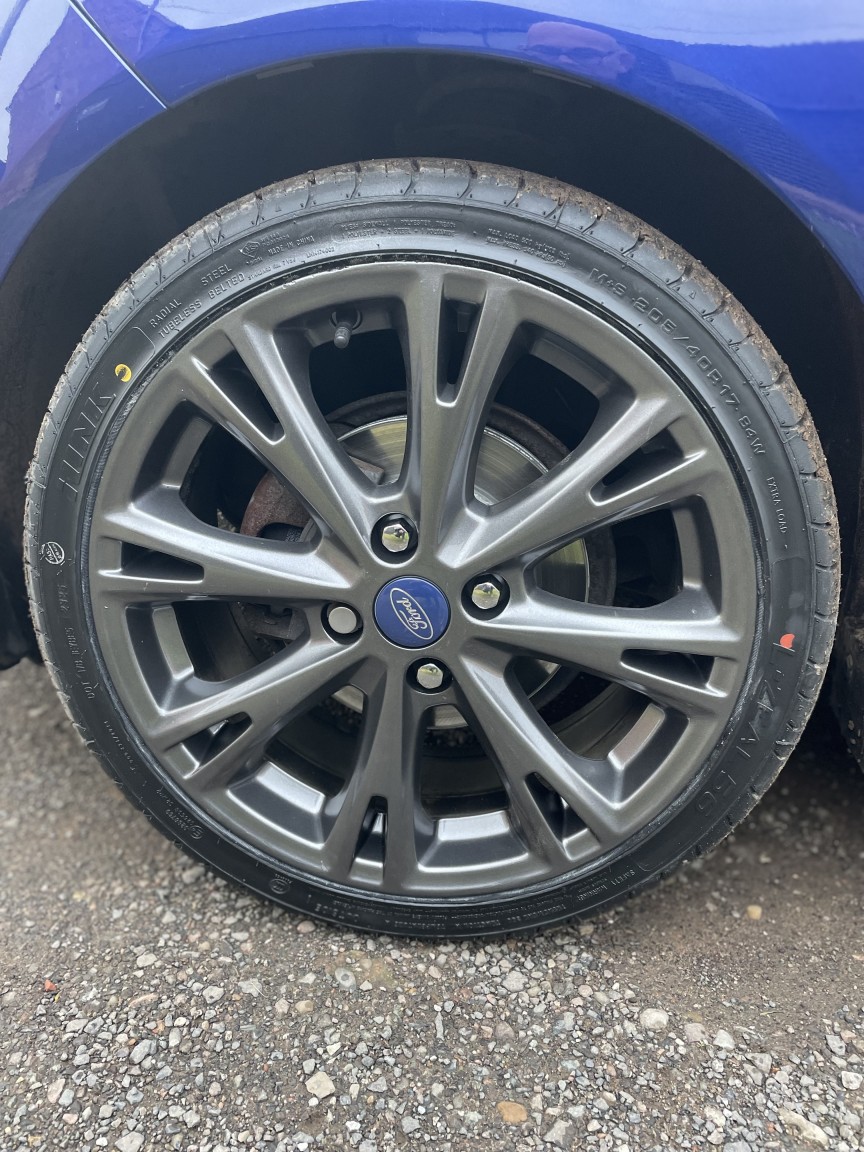 Used Ford Fiesta 2017 for sale - 76527354: Photo 9