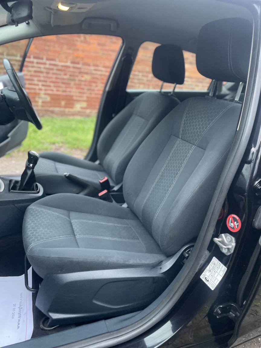 Used Ford Fiesta 2012 for sale - 77023160: Photo 14