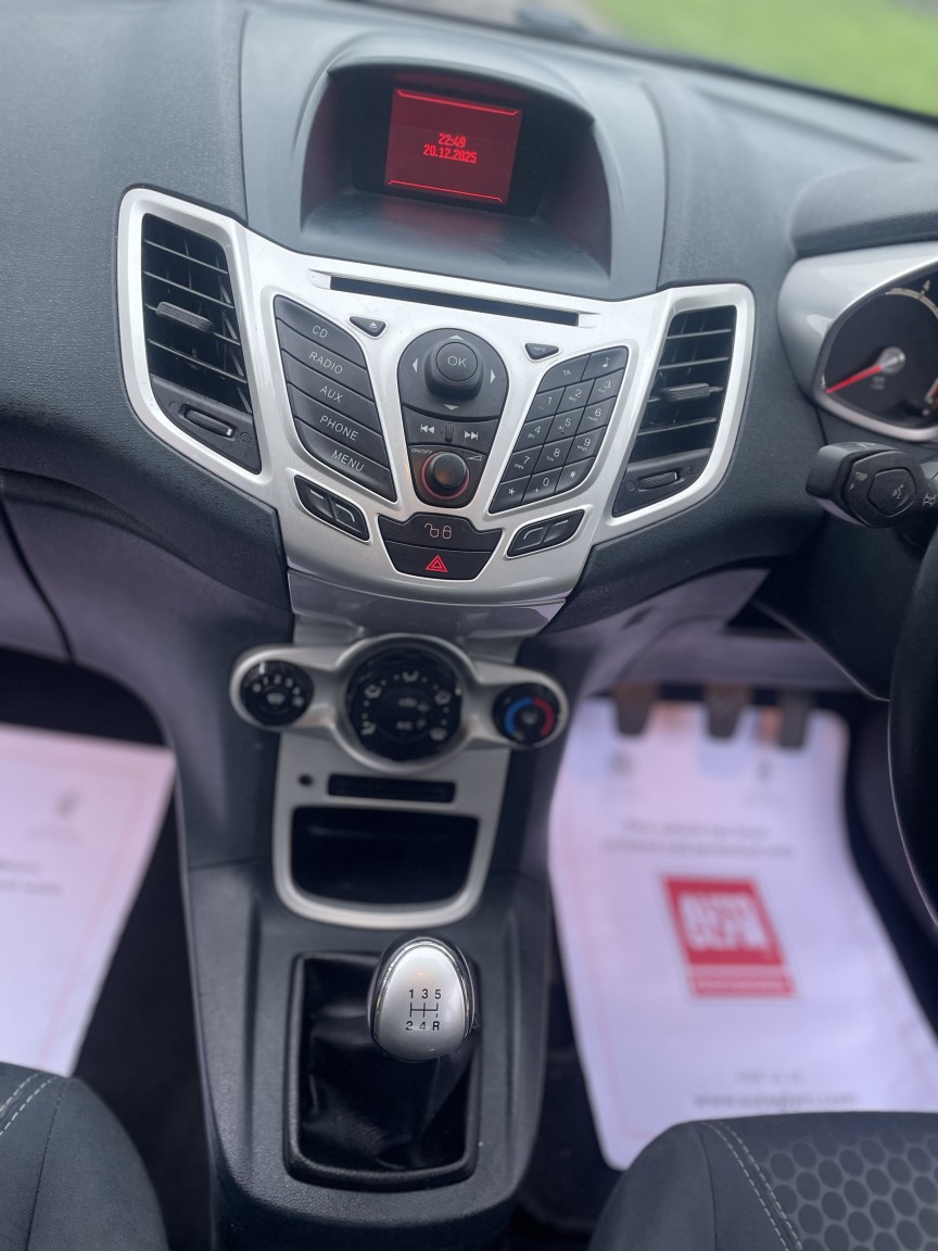 Used Ford Fiesta 2012 for sale - 77023160: Photo 16