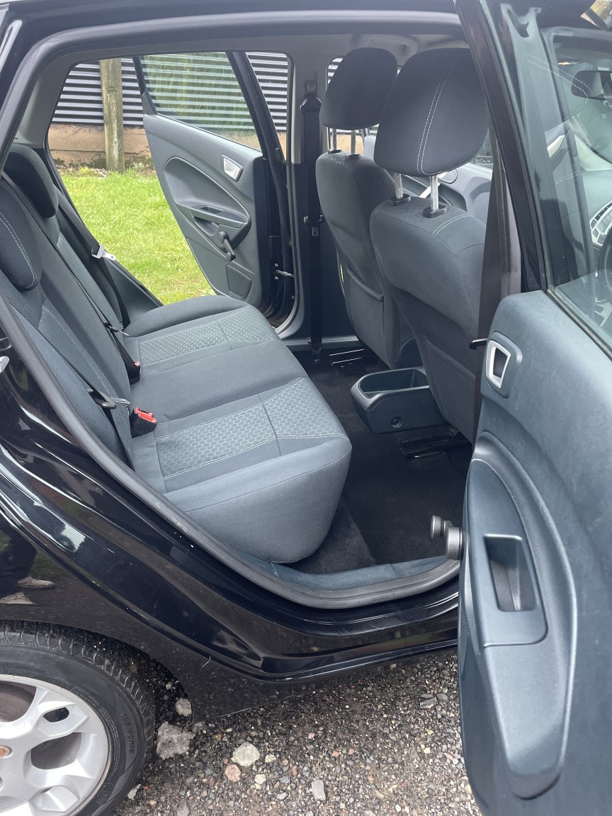 Used Ford Fiesta 2012 for sale - 77023160: Photo 18