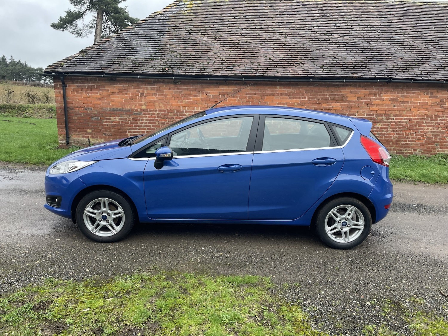 Used Ford Fiesta 2013 for sale - 77701116: Photo 5