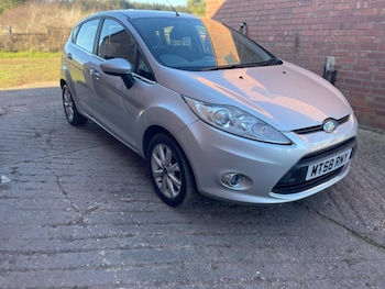 Used Ford Fiesta 2009 for sale - 75999880: Photo