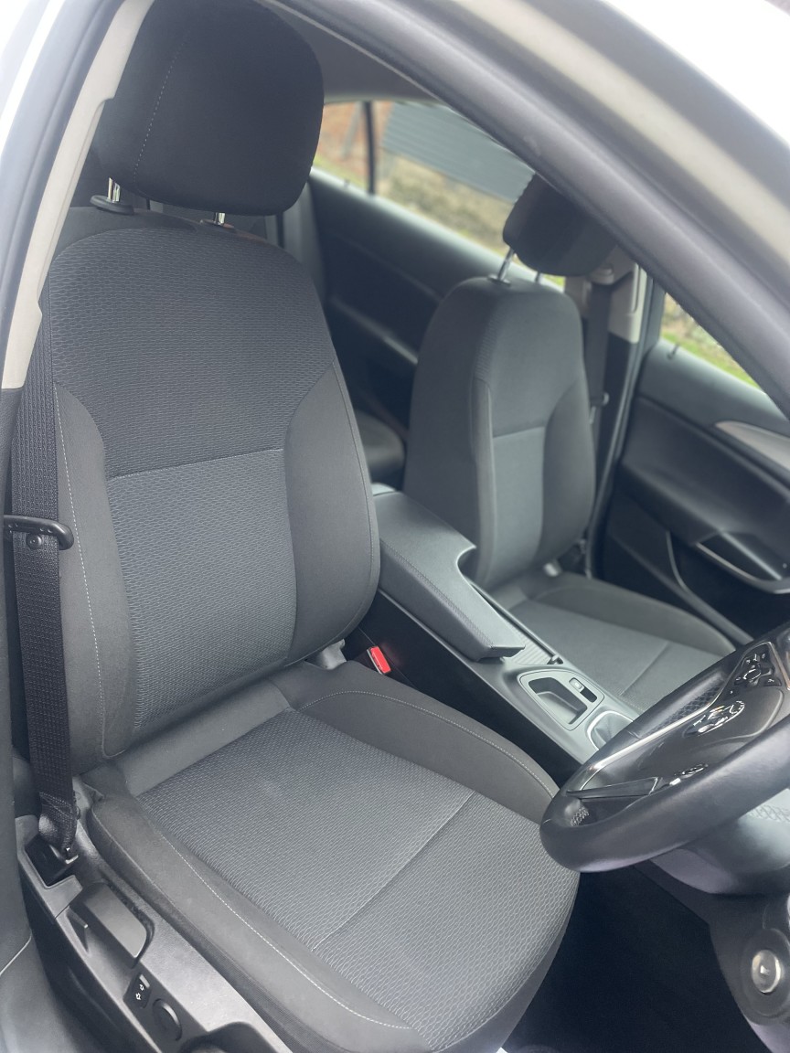 Used Vauxhall Insignia 2015 for sale - 76598730: Photo 10