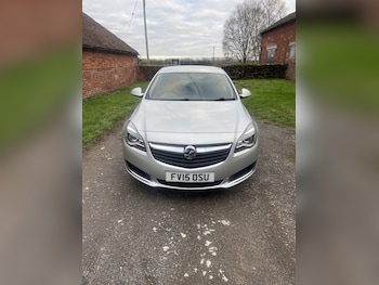 Used Vauxhall Insignia 2015 for sale - 76598730: Photo