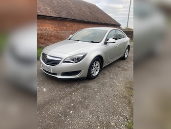 Used Vauxhall Insignia 2015 for sale - 76598730: Photo