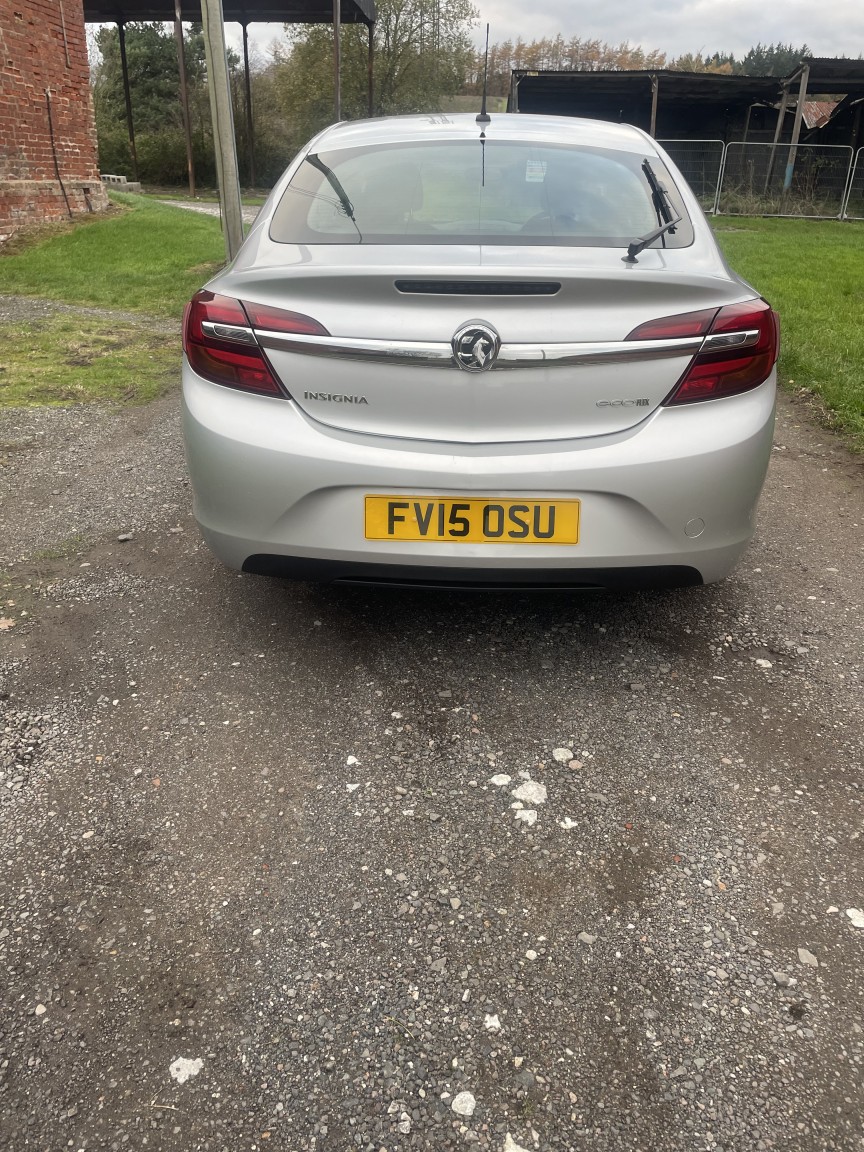 Used Vauxhall Insignia 2015 for sale - 76598730: Photo 6