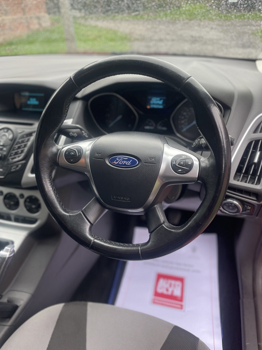 Used Ford Focus 2014 for sale - 76382470: Photo 13