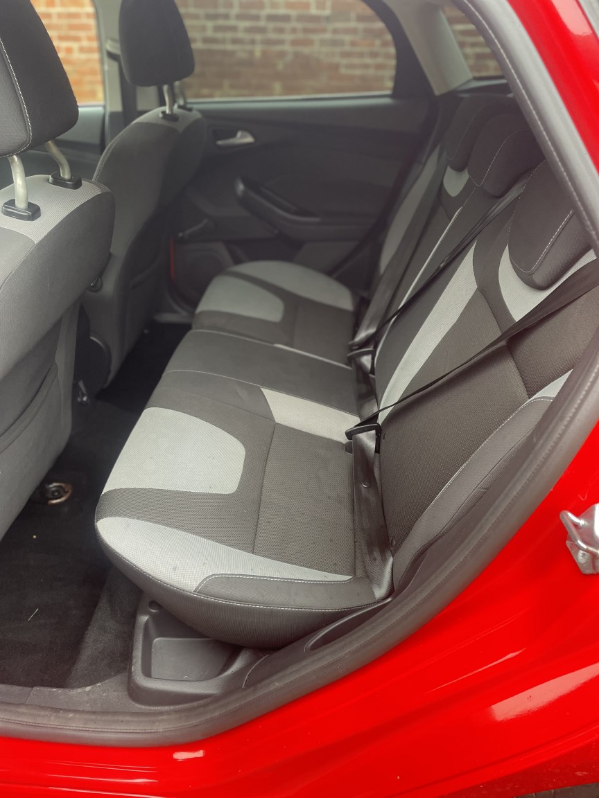 Used Ford Focus 2014 for sale - 76382470: Photo 18