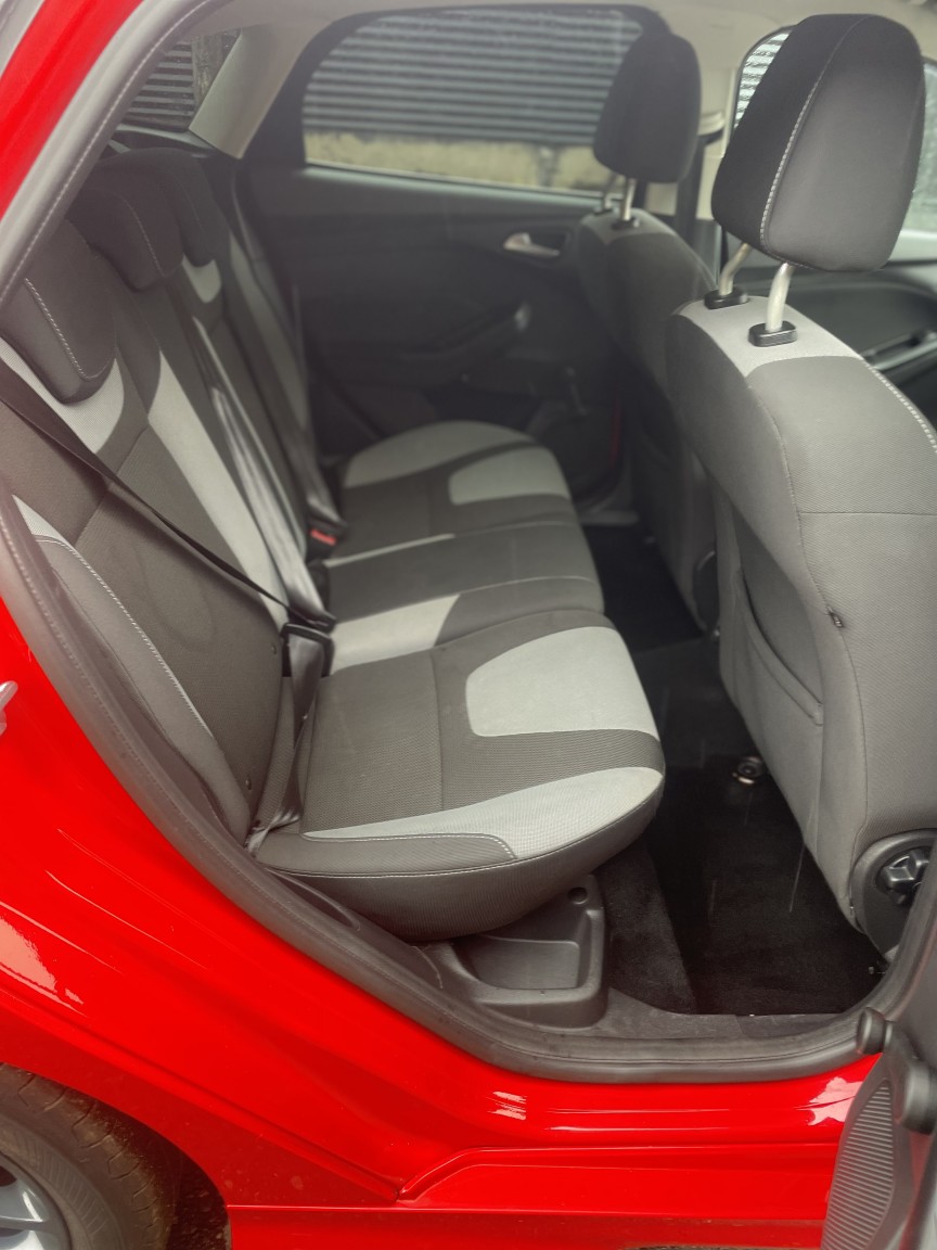 Used Ford Focus 2014 for sale - 76382470: Photo 19